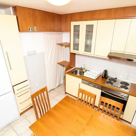 Apartament Mara