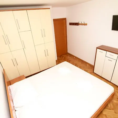 Apartament Mara