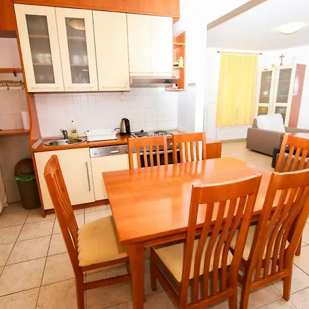 Mara Apartament