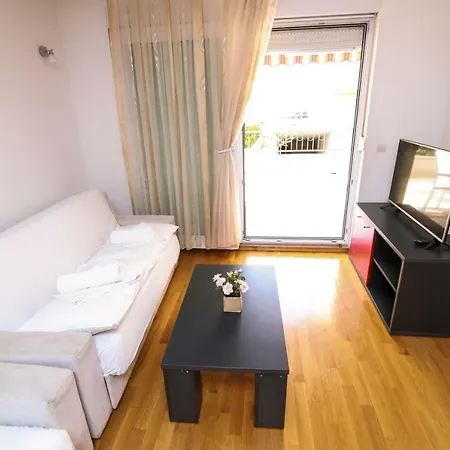 Apartament Mara
