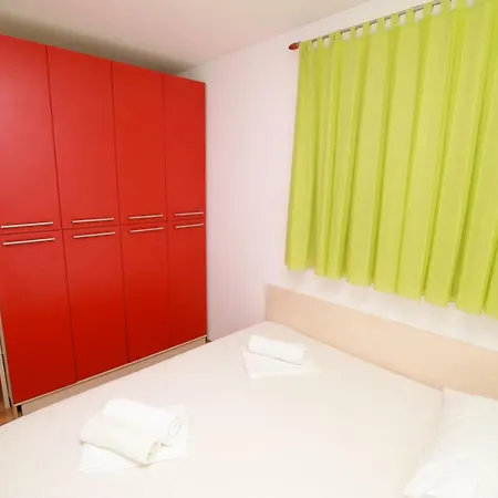 Mara Apartament Makarska