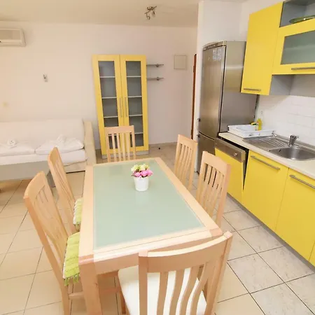Apartament Mara