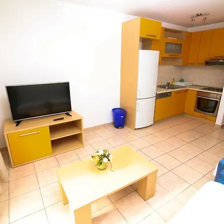 Apartament Mara
